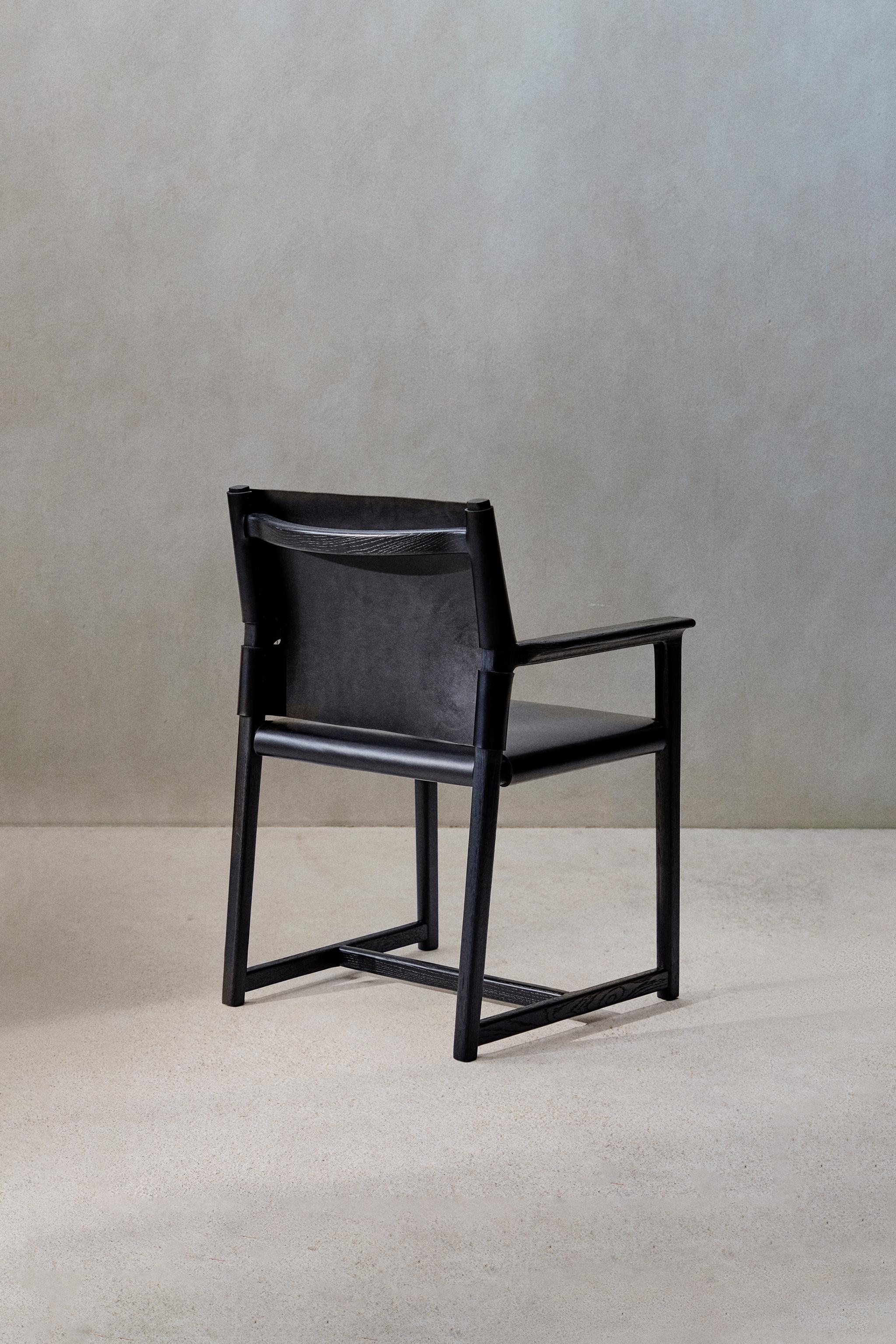 CHAIR 03